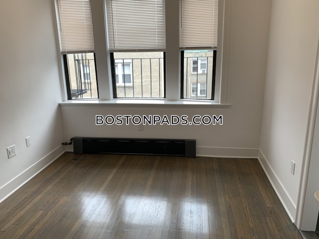 Boston - $2,475 /mo