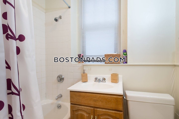 Queensberry St. Boston picture 14