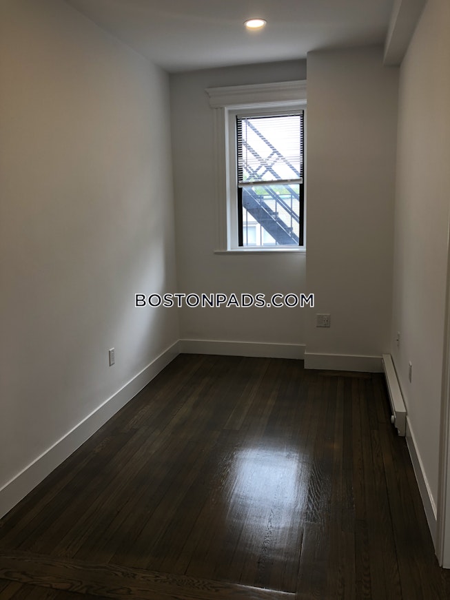 Boston - $2,475 /mo