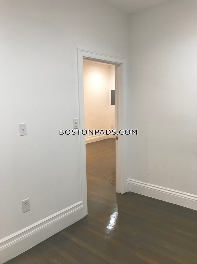 Boston - $2,550 /mo