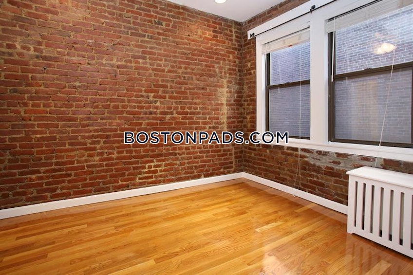 Boston - $2,800 /month