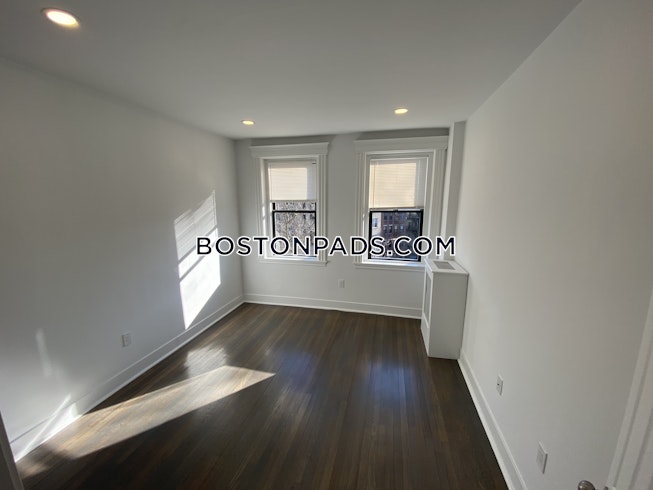 Boston - $3,750 /mo