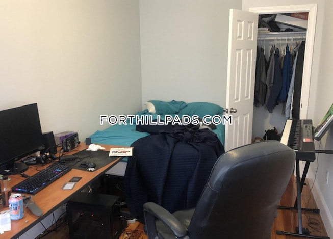 Boston - $3,400 /mo