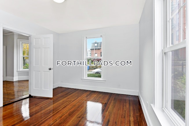 Boston - $3,800 /mo