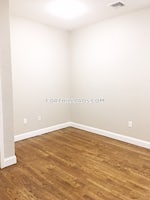 Boston - $3,200 /month