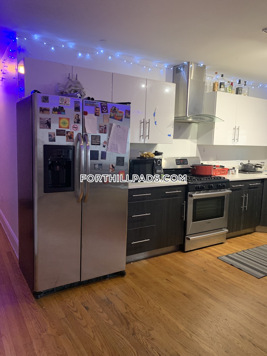 Boston - $4,000 /month