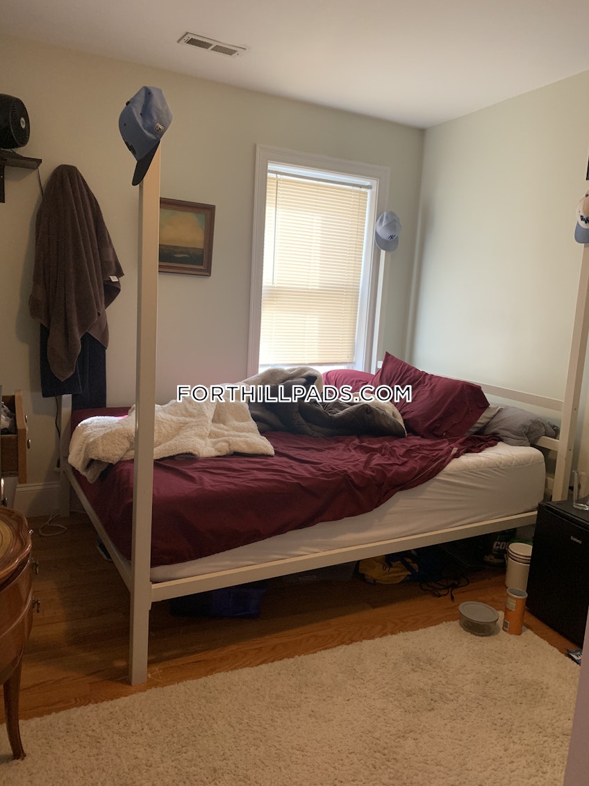 Boston - $4,000 /month