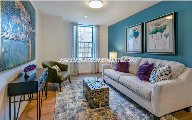 Boston - $3,420 /mo