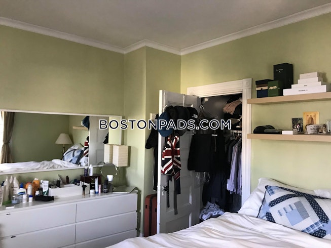 Boston - $3,100 /mo