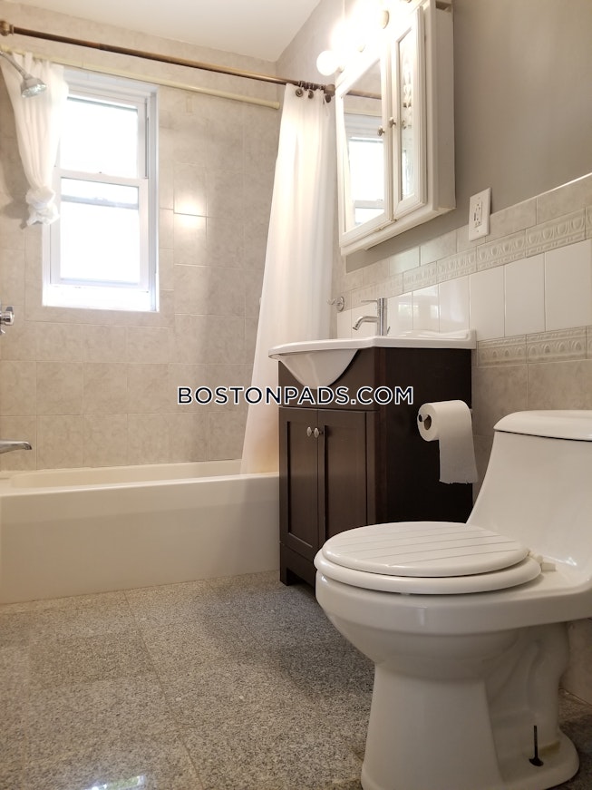 Boston - $2,250 /mo