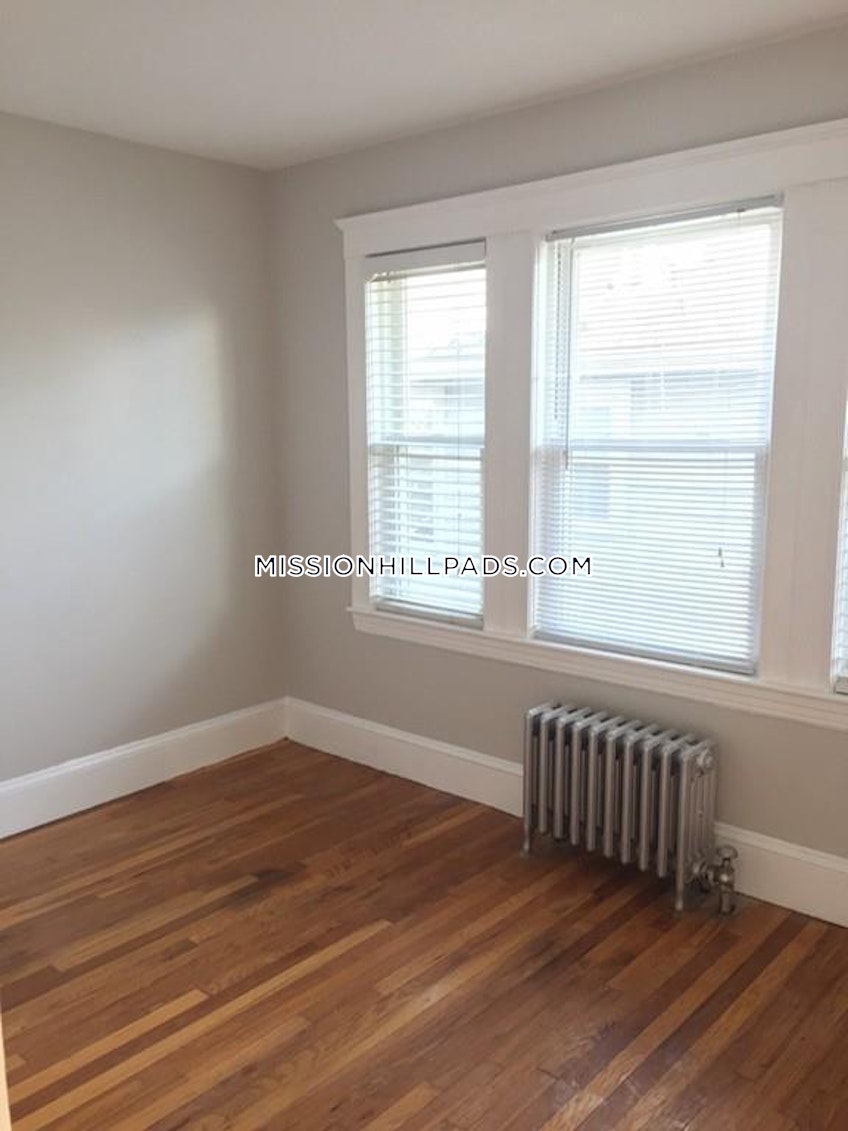 Roxbury Crossing - $4,000 /month