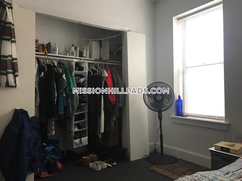 Boston - $5,150 /month