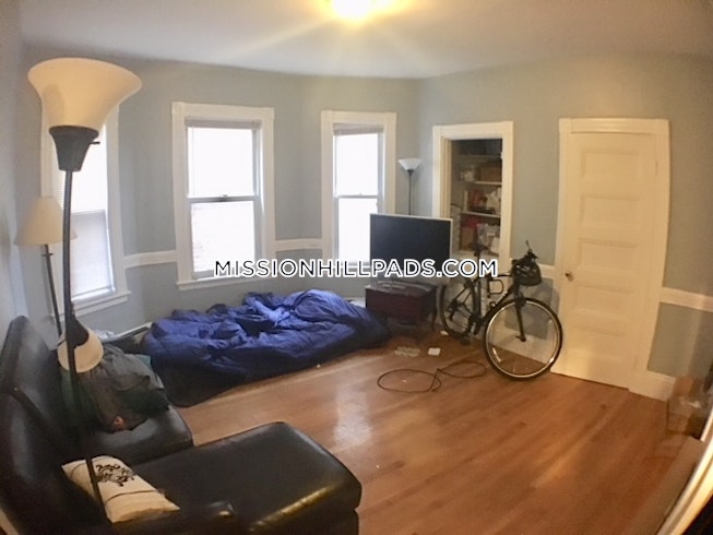 Roxbury Crossing - $3,800 /mo