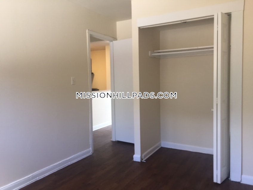 Boston - $2,500 /month