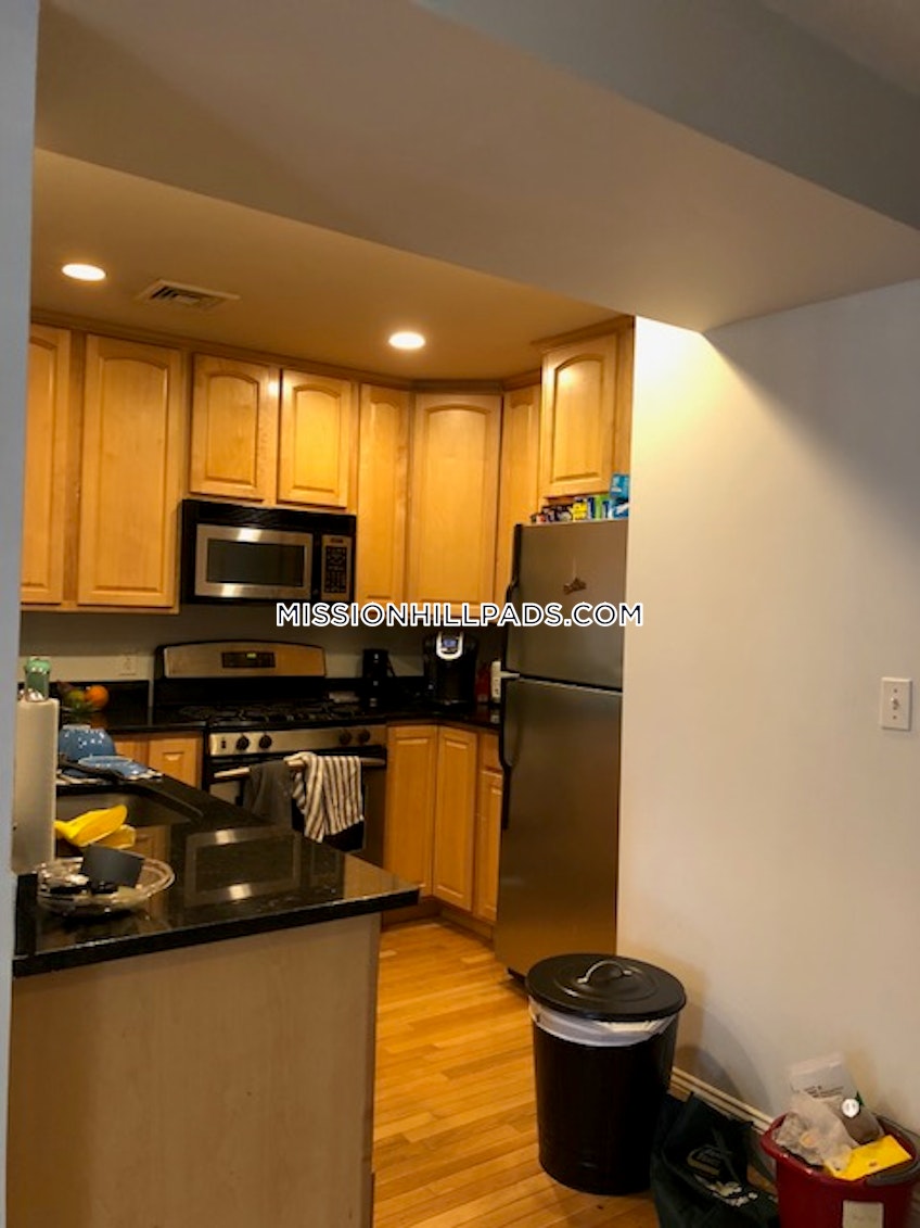 Boston - $3,650 /month