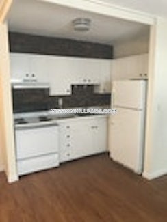 Boston, $2,300/mo