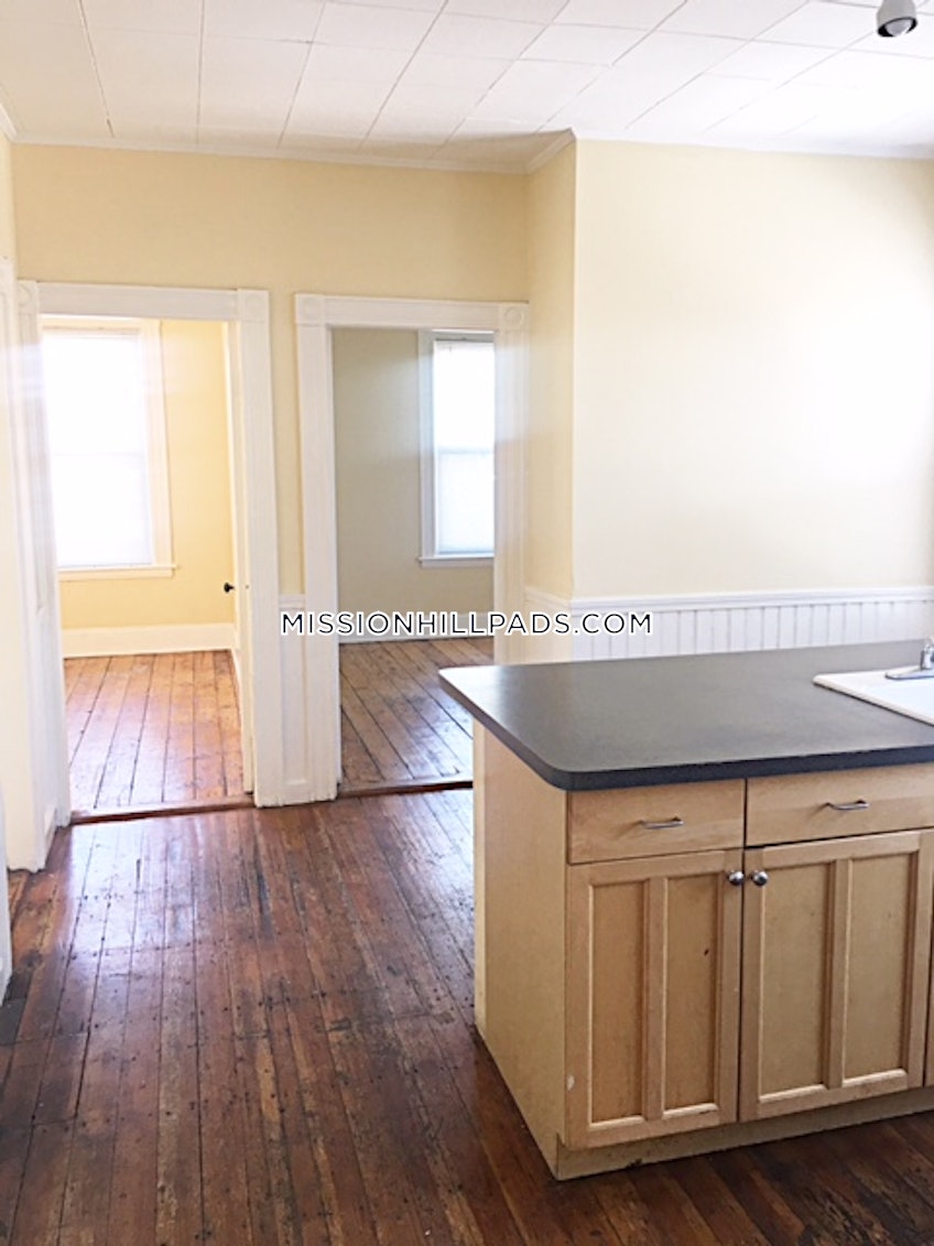 Roxbury Crossing - $2,850 /month