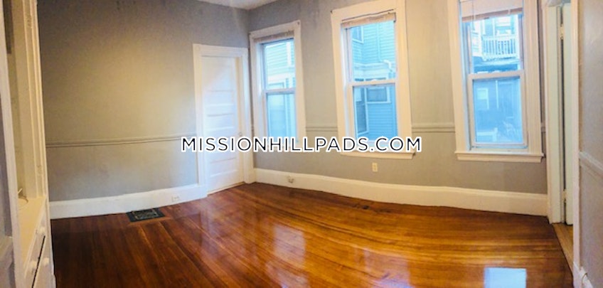 Boston - $3,800 /month