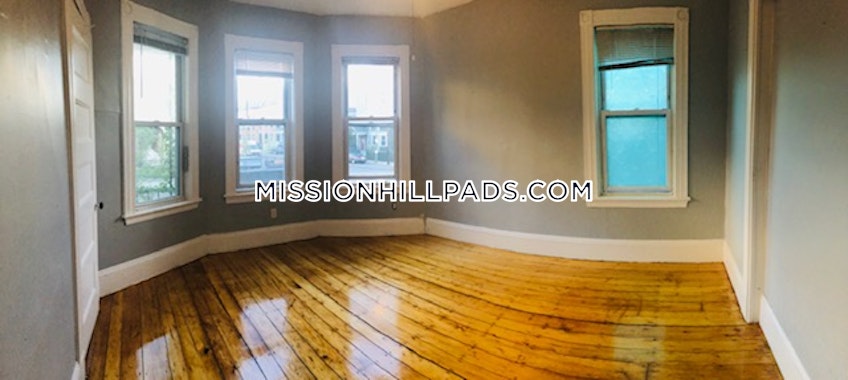 Boston - $3,800 /month