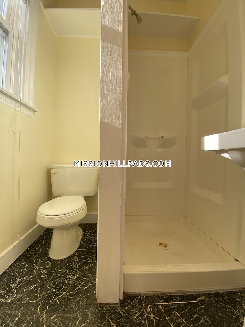 Boston - $4,000 /month