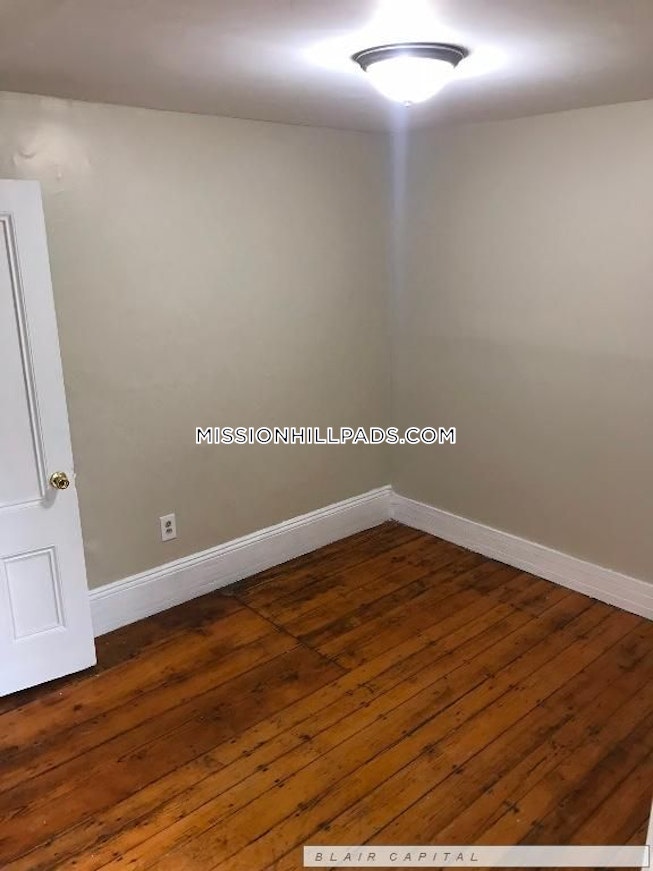 Roxbury Crossing - $3,600 /mo