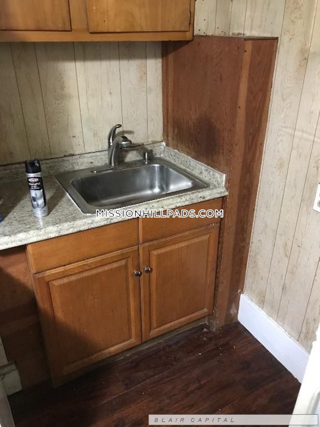 Roxbury Crossing - $3,600 /mo