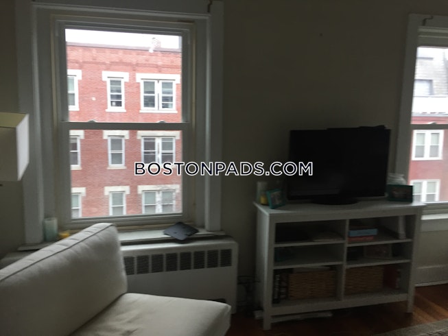 Boston - $1,895 /mo