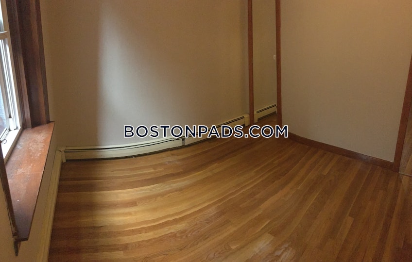 Boston - $2,000 /month