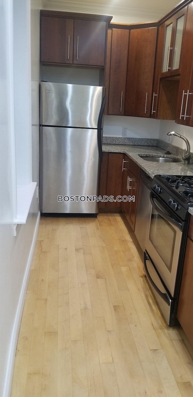 Boston - $3,550 /mo