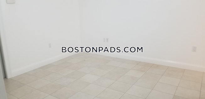 Boston - $3,550 /mo