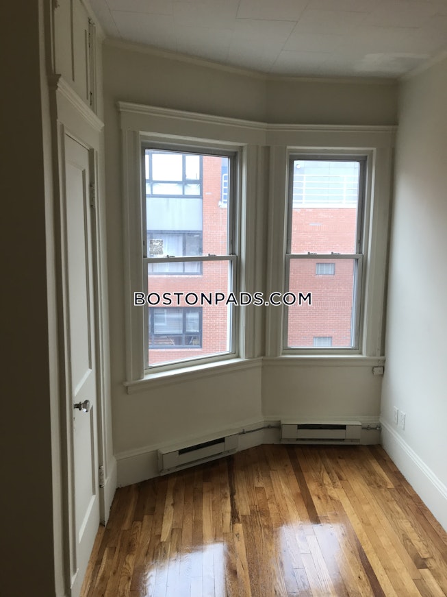 Boston - $3,500 /mo