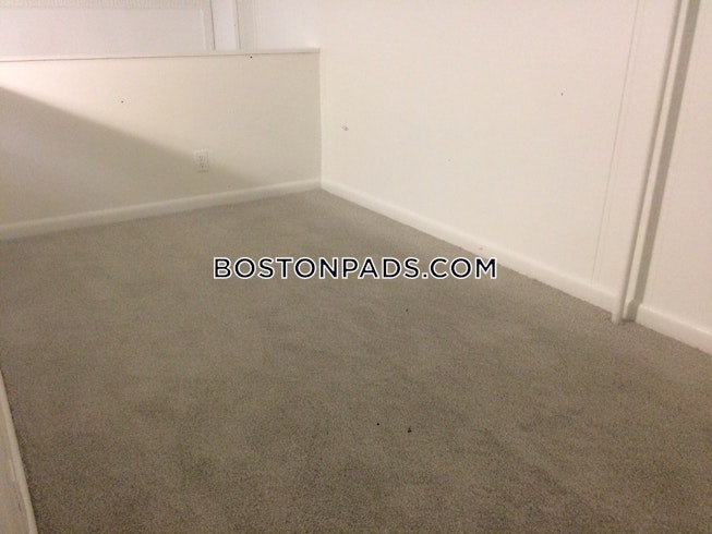 Boston - $2,775 /mo