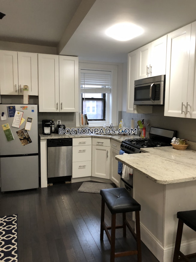 Boston - $3,450 /mo