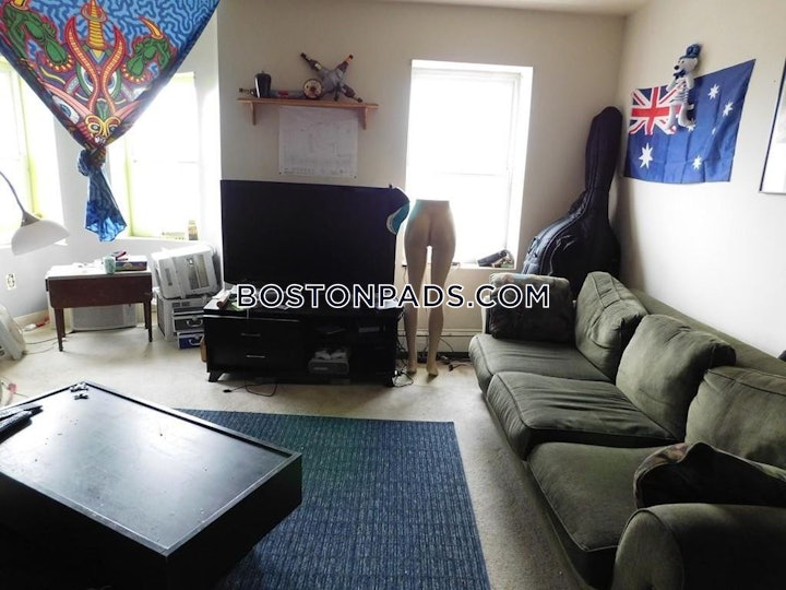 south-end-apartment-for-rent-3-bedrooms-1-bath-boston-3600-4617020 