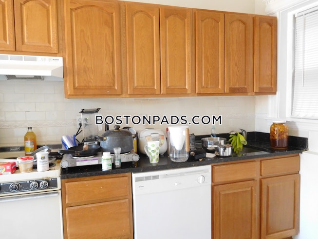 Boston - $2,050 /mo