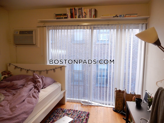 Boston - $3,900 /mo