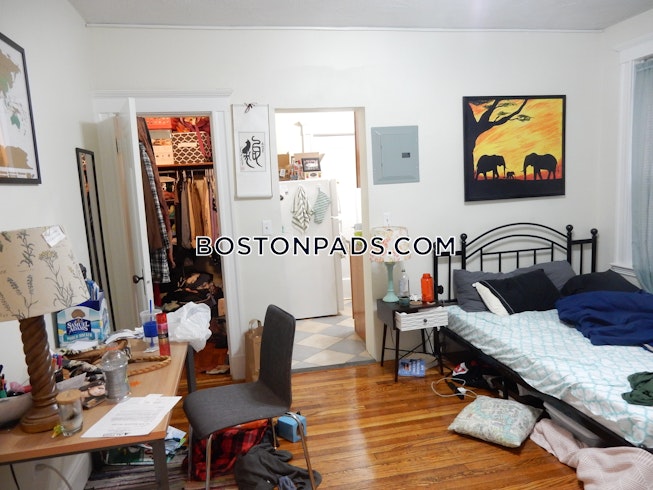 Boston - $3,850 /mo