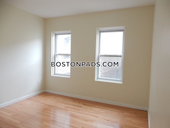 Boston - $3,200 /mo