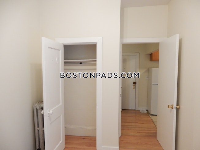 Boston - $3,200 /mo