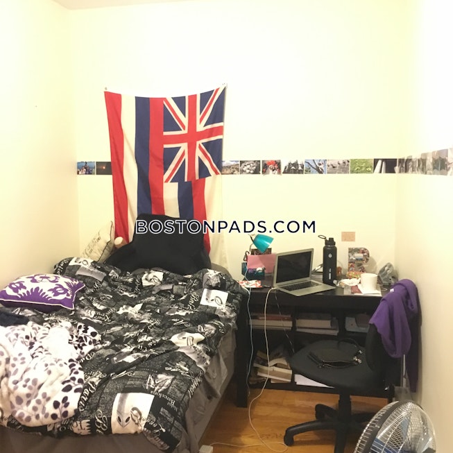 Boston - $3,100 /mo