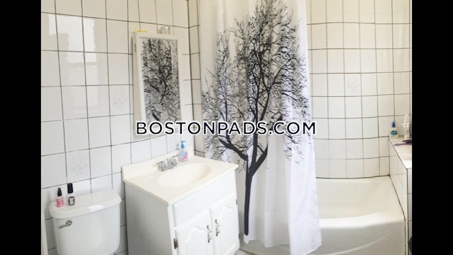 Boston - $2,650 /mo