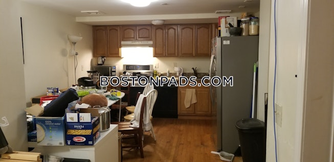 Boston - $5,100 /mo