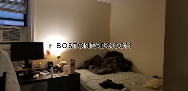 Boston - $5,100 /mo