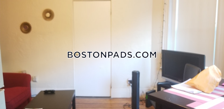 Boston - $4,500 /month