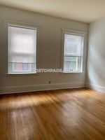 Boston - $4,800 /month