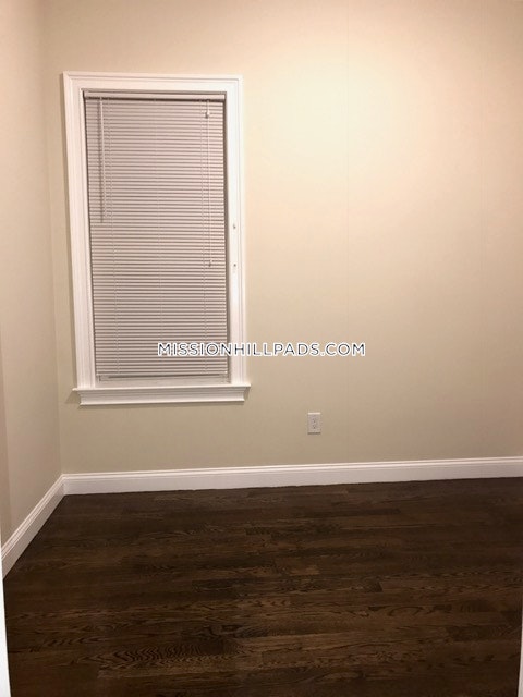 Boston - $3,770