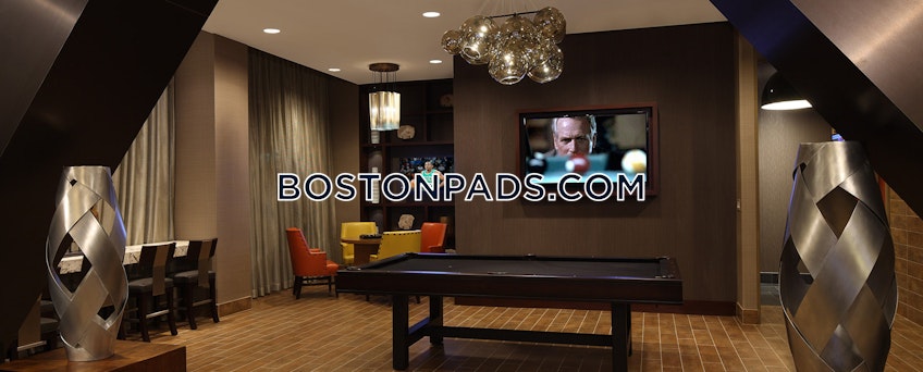 Boston - $5,400 /month