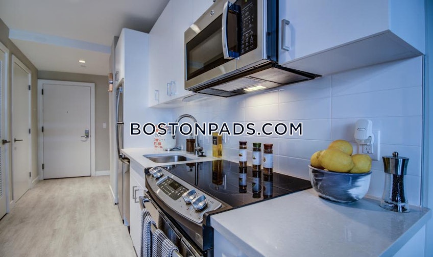 Boston - $6,488 /month