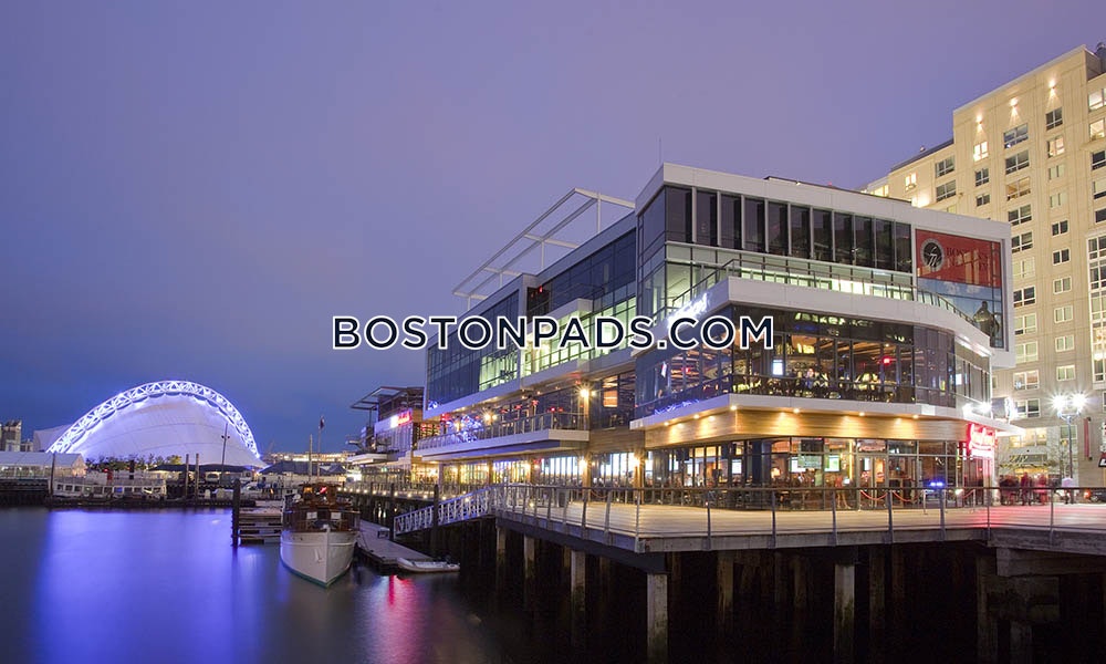 Fan Pier Boulevard Boston