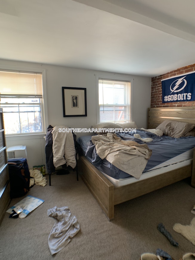 Boston - $4,500 /mo